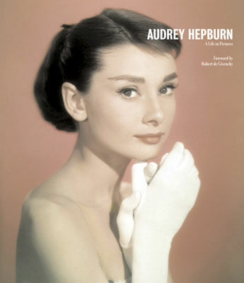 обложка книги Audrey Hepburn: A Life in Pictures (Reduced Format) книга Audrey Hepburn: A Life in Pictures (Reduced Format), автор: Yann-Brice Dherbier